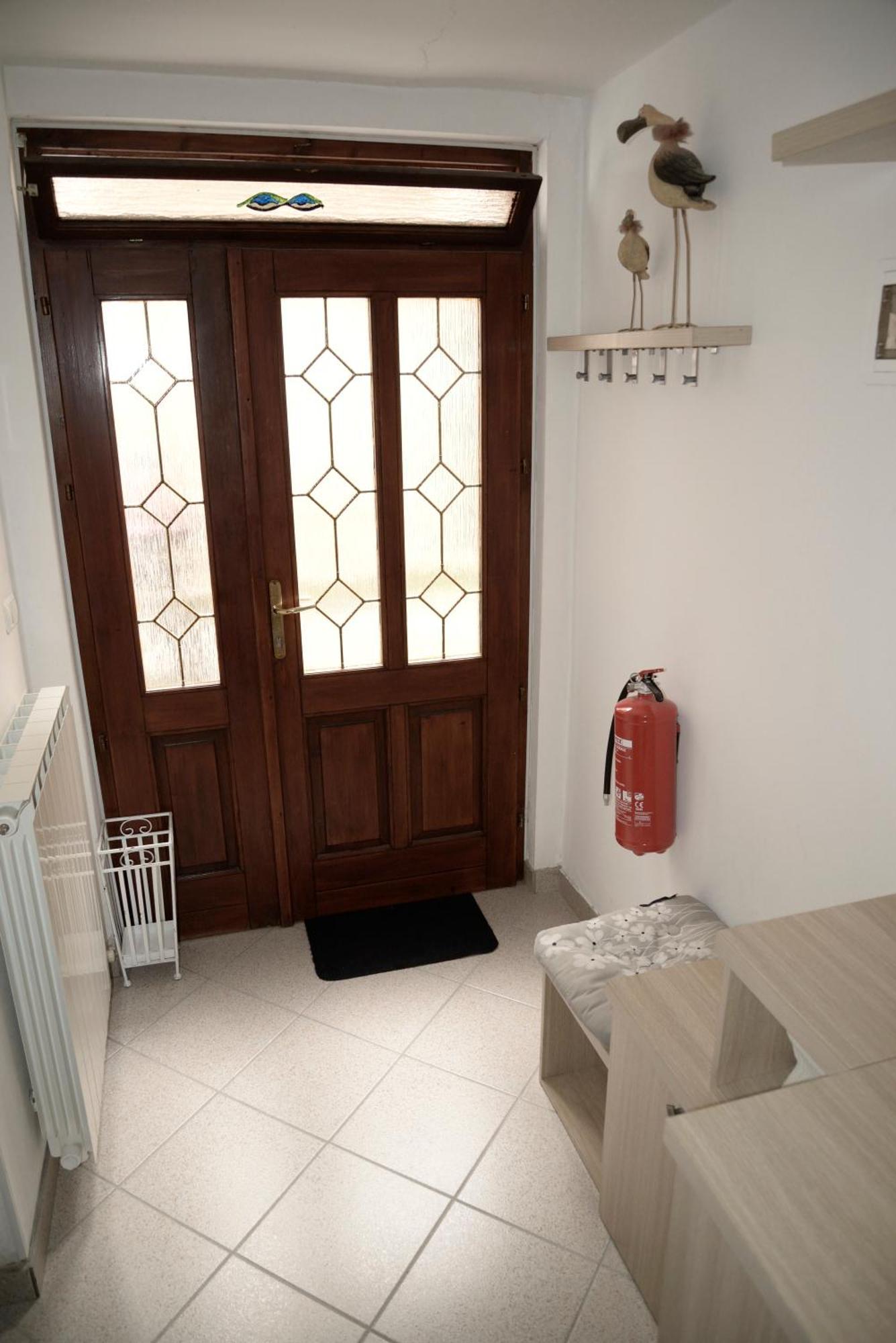 Medizen Apartment Izola Luaran gambar